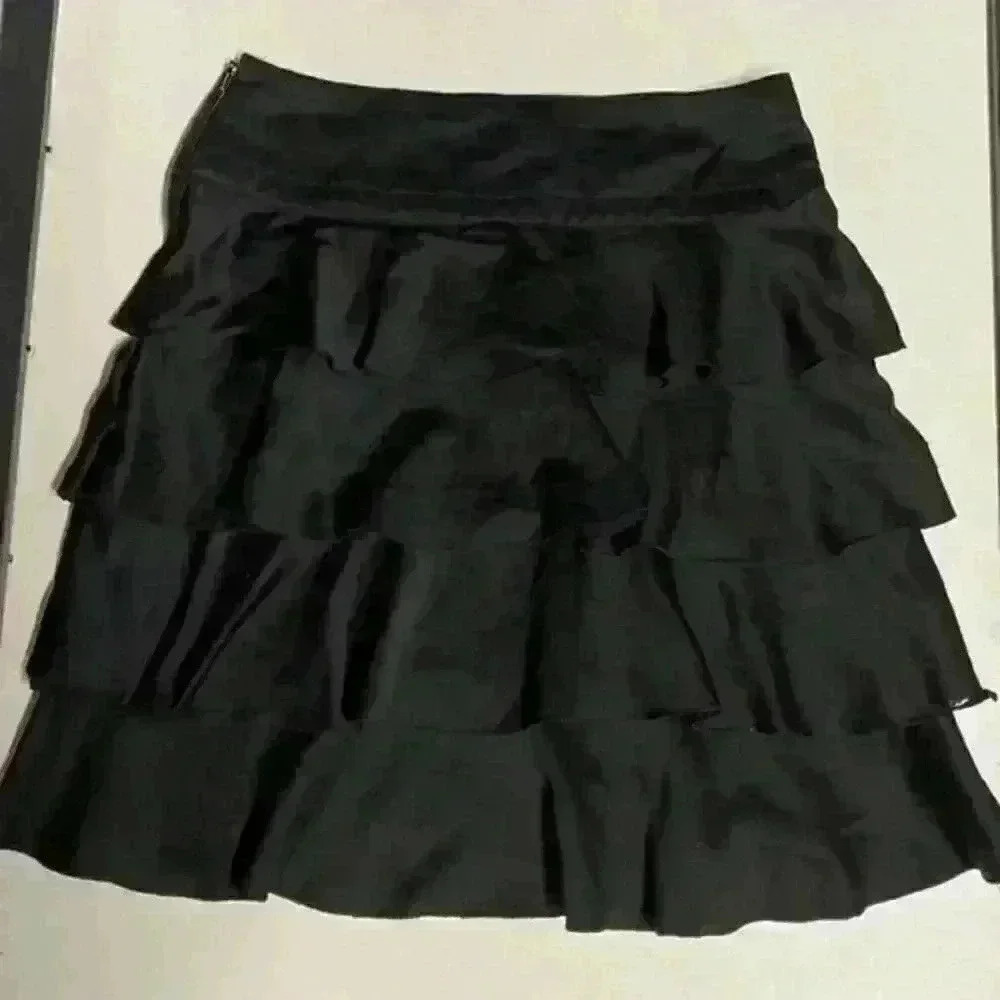 H&M ruffle short skirt size 6